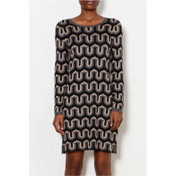 Hatley Abigail Long Sleeve Sweater Dress - Picture 2 of 9